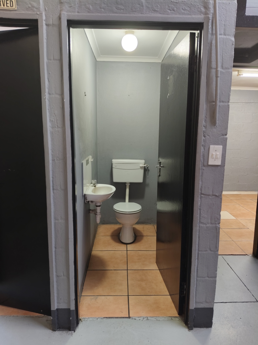 Commercial Property for Sale in Okavango Park Western Cape